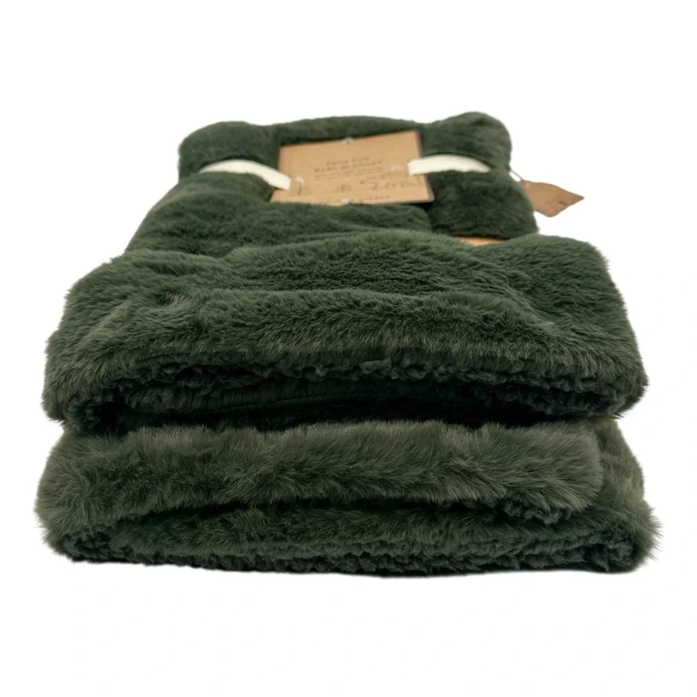 LITTLE BEAR Faux Fur Reversible Sherpa Baby Blanket | Forest Green | Unisex Gift